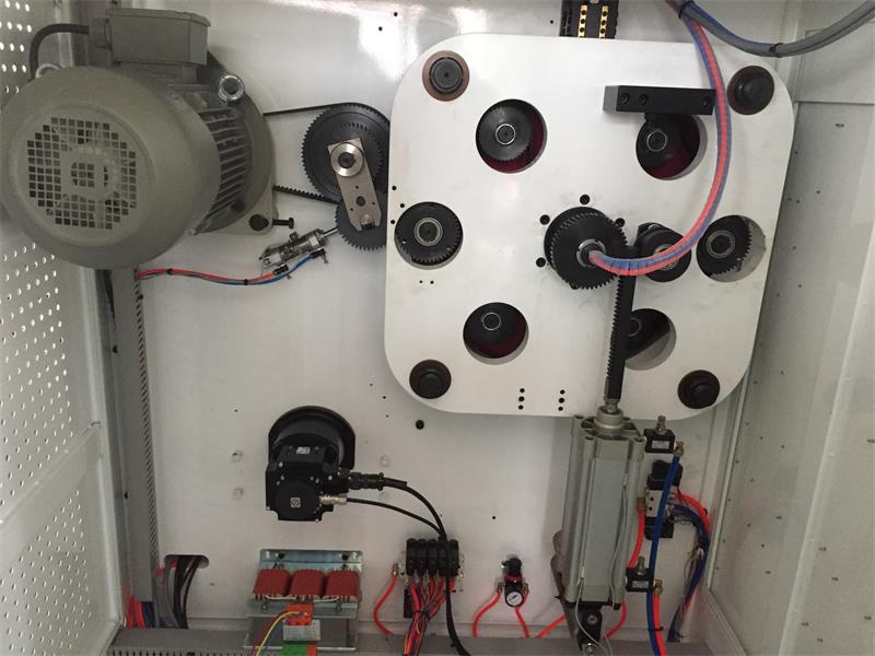 HJY-QJ06 Six Shafts Tape Cutting Machine4